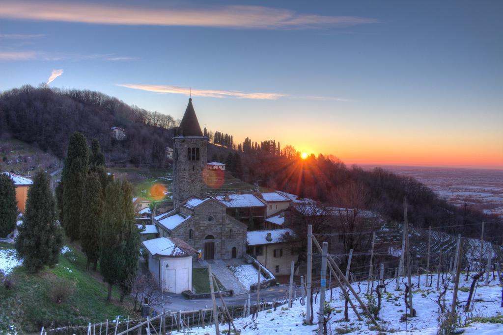 Historical House Medieval Abbey - Al Chiostro Sotto il Monte Номер фото
